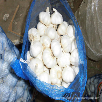 20 Kg lose Mesh Tasche Paket frische reine weiße Knoblauch in China